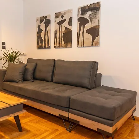 Where Dreams Attend Address! Apartment