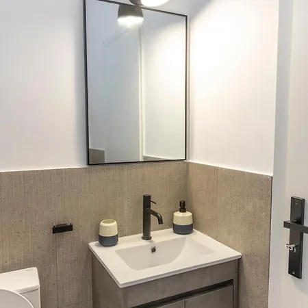 Apartment Where Dreams Attend Address! *